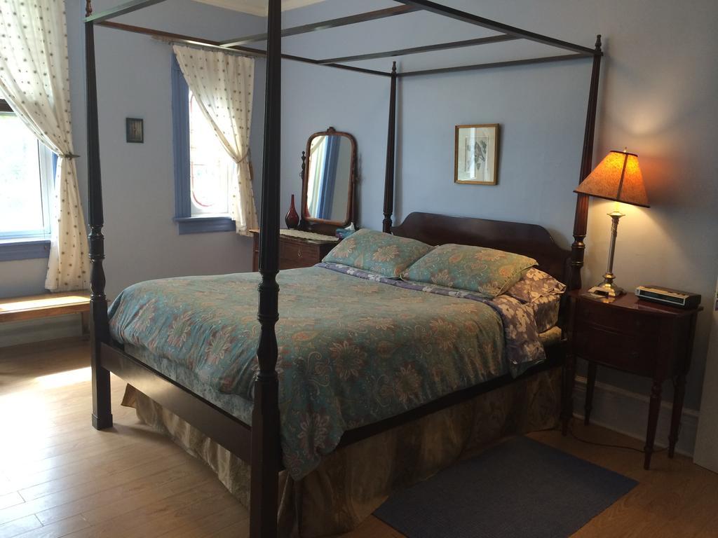 Mcgill Inn B&B Toronto Oda fotoğraf