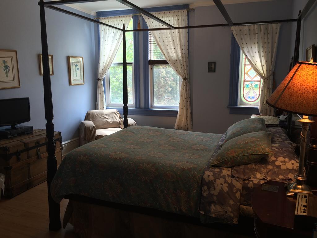 Mcgill Inn B&B Toronto Oda fotoğraf