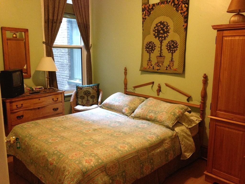 Mcgill Inn B&B Toronto Oda fotoğraf
